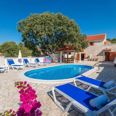 The Grandfather - Heated Pool Retreat 빌라 *